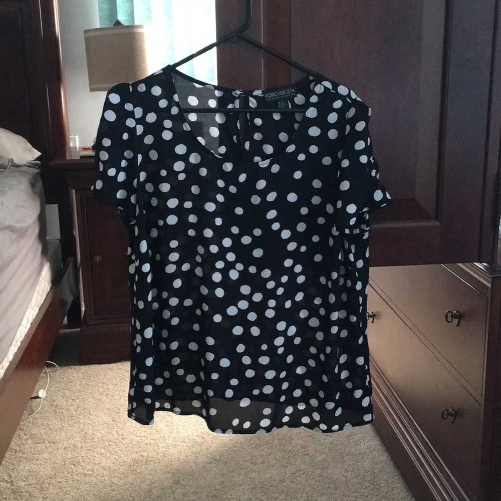 F21+ black/white polka dot blouse